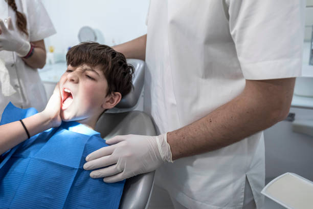Best Emergency Tooth Extraction in Sausalito, CA